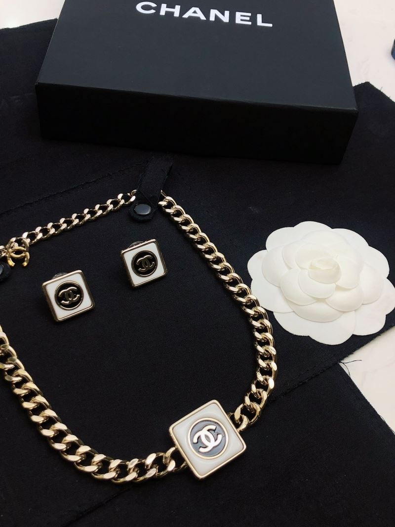 Chanel Necklaces